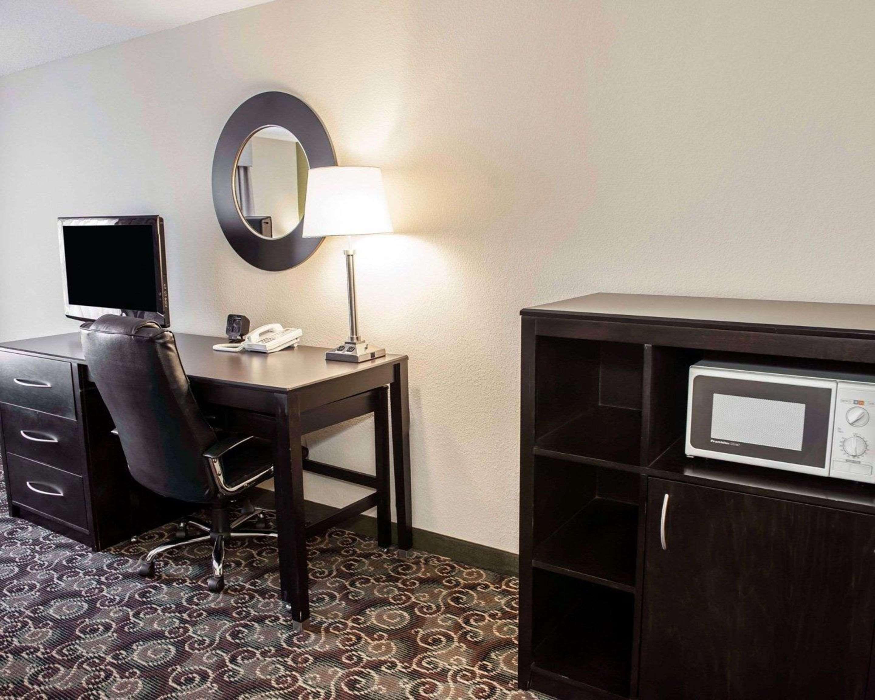 Comfort Suites West Indianapolis - Brownsburg Buitenkant foto