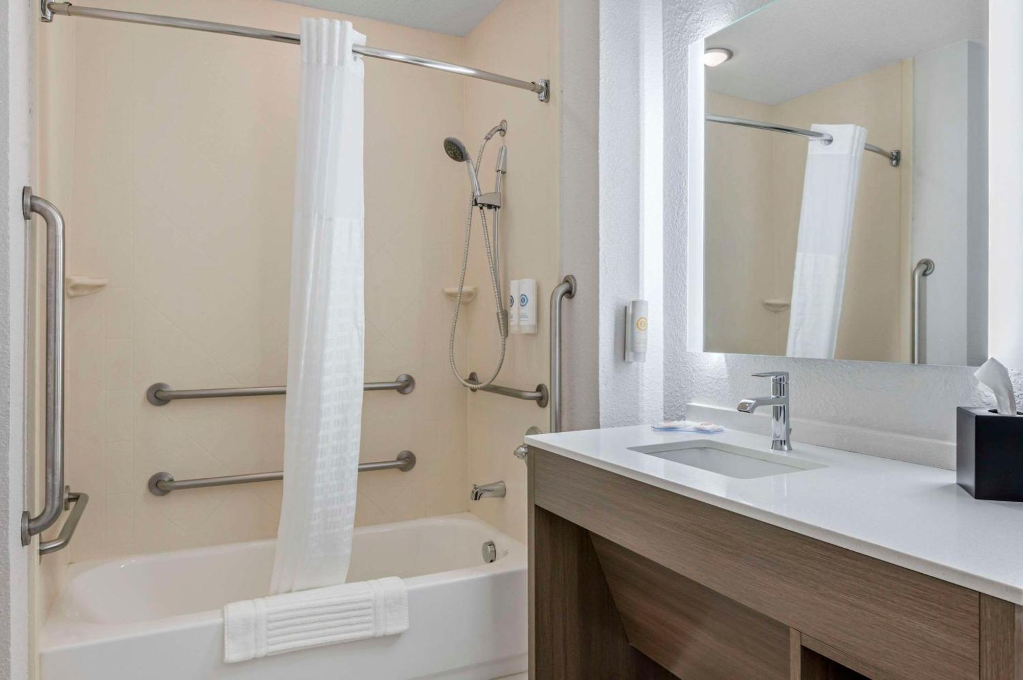 Comfort Suites West Indianapolis - Brownsburg Buitenkant foto
