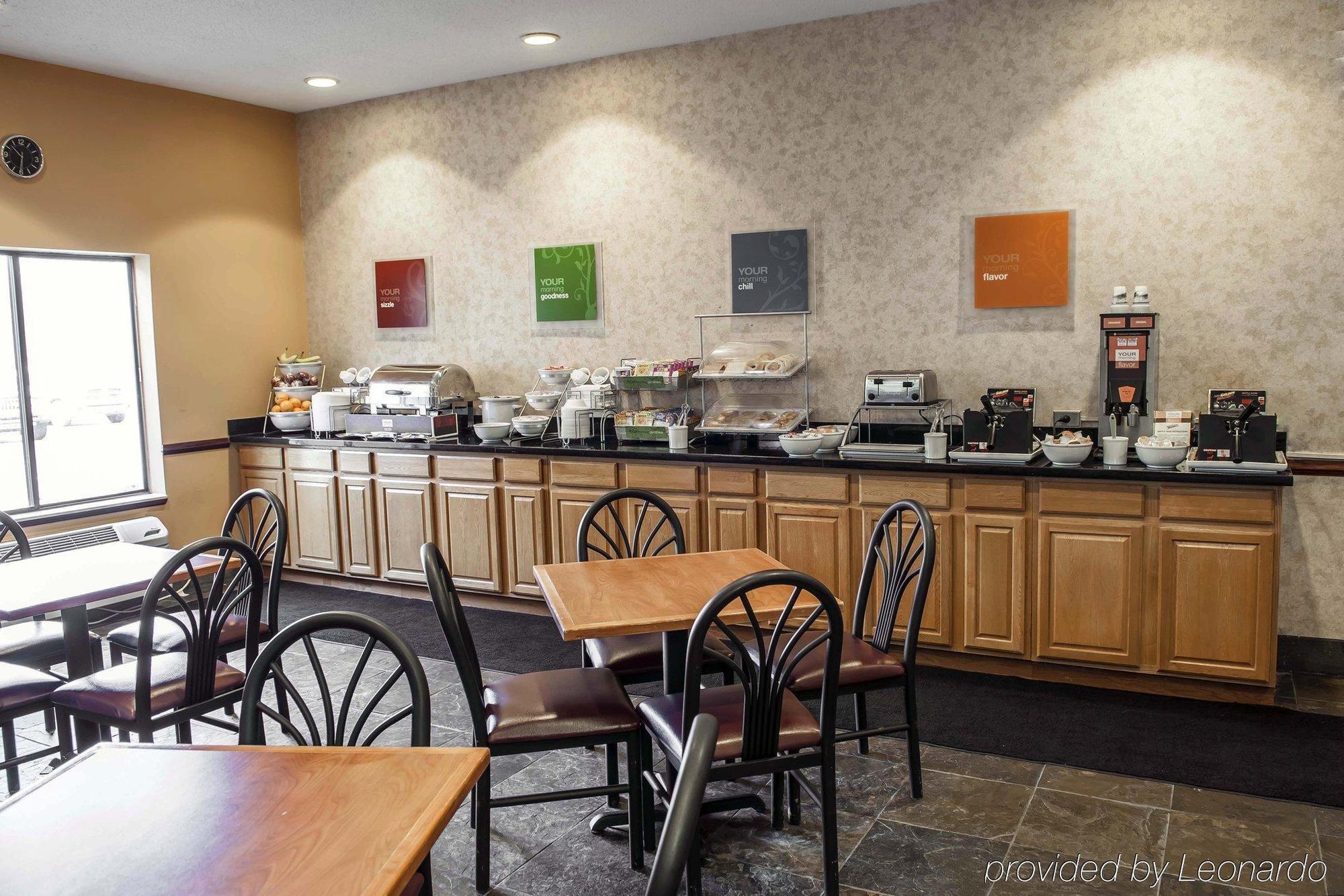 Comfort Suites West Indianapolis - Brownsburg Buitenkant foto